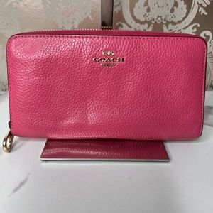 Coach wallet